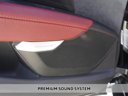 Daytona Gray Pearl Effect 2023 Audi e-tron GT Premium Plus quattro