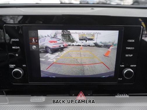 2023 Kia Sportage Hybrid LX