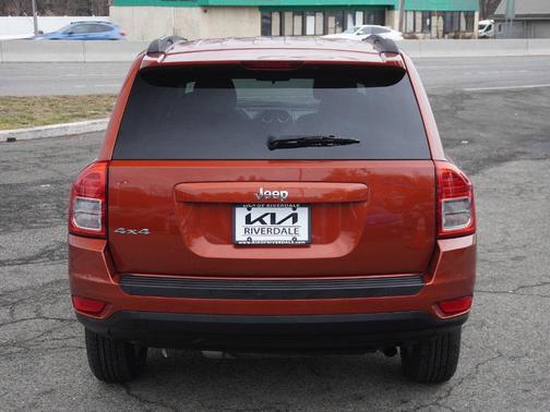 2012 Jeep Compass Sport