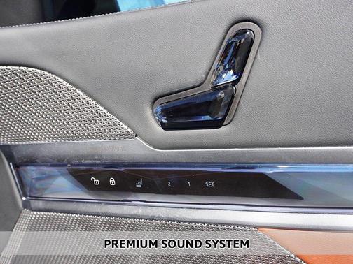 Carbon Black Metallic 2023 BMW 760 i xDrive