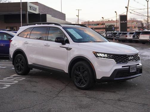 2022 Kia Sorento S