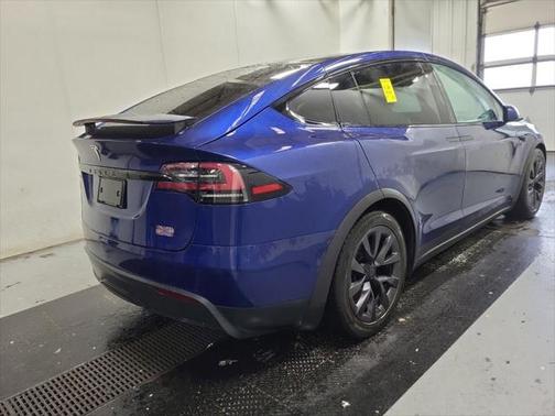 2022 Tesla Model X Plaid