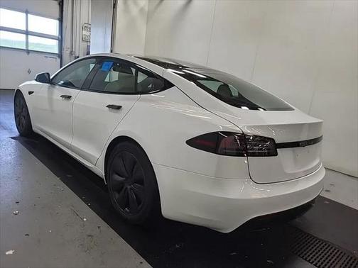 2024 Tesla Model S Long Range