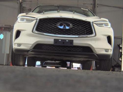 2022 INFINITI QX50 LUXE AWD