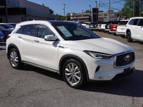 2022 INFINITI QX50 LUXE AWD