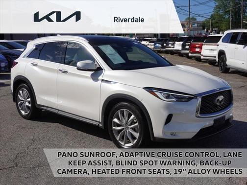 2022 INFINITI QX50 LUXE AWD