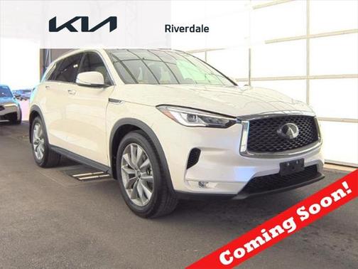 2022 INFINITI QX50 LUXE AWD