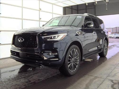 2024 INFINITI QX80 SENSORY AWD