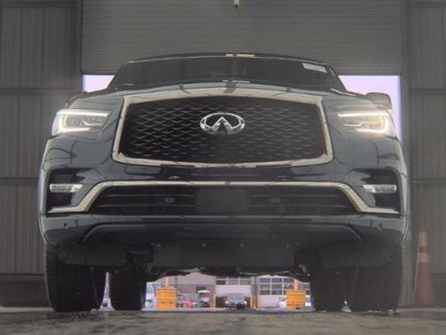2024 INFINITI QX80 SENSORY AWD