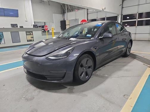 2023 Tesla Model 3 Standard Range