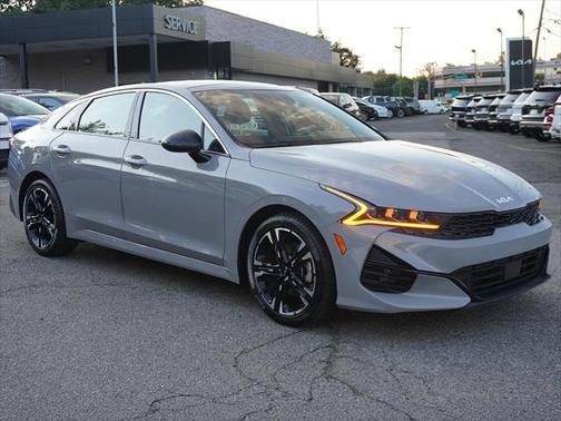 2022 Kia K5 GT-Line