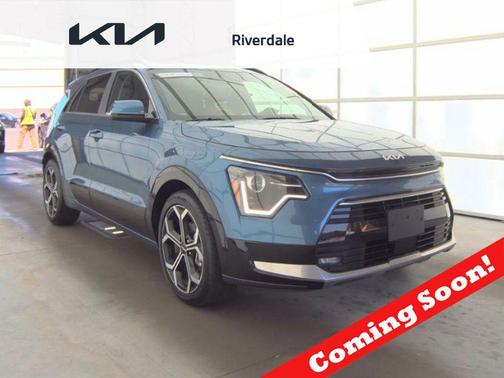 Mineral Blue 2024 Kia Niro Touring