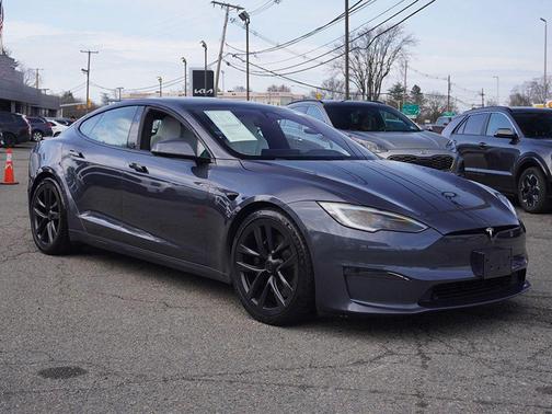 Solid Black 2023 Tesla Model S Plaid