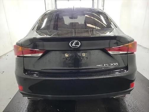 2018 Lexus IS 300 Base