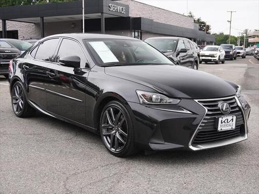 2018 Lexus IS 300 Base