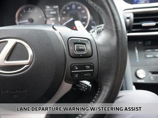 2018 Lexus IS 300 Base