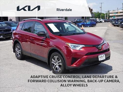 2018 Toyota RAV4 LE