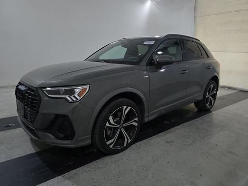 2023 Audi Q3 45 S line Premium Plus