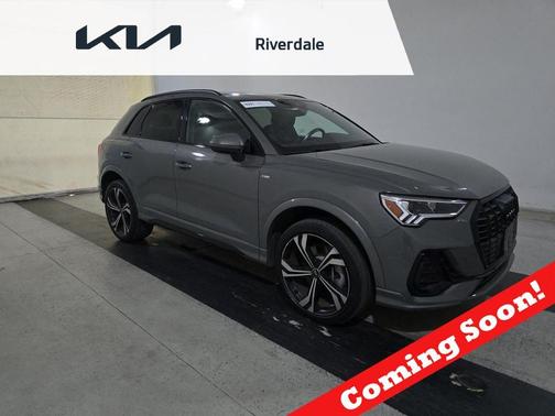 2023 Audi Q3 45 S line Premium Plus