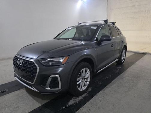 2022 Audi Q5 45 S line Premium