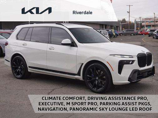 2024 BMW X7 xDrive40i