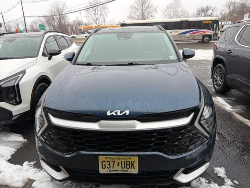 2024 Kia Sportage Hybrid EX