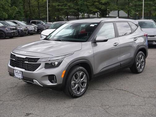 2024 Kia Seltos LX