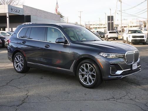 2019 BMW X7 xDrive40i