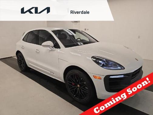 2024 Porsche Macan GTS