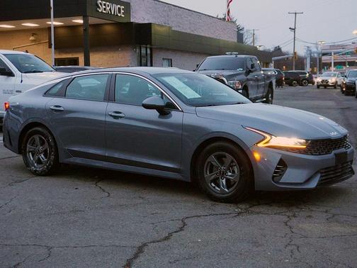 2022 Kia K5 LXS