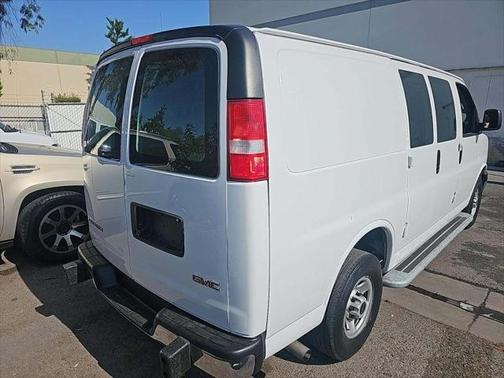 2023 GMC Savana 2500 Work Van