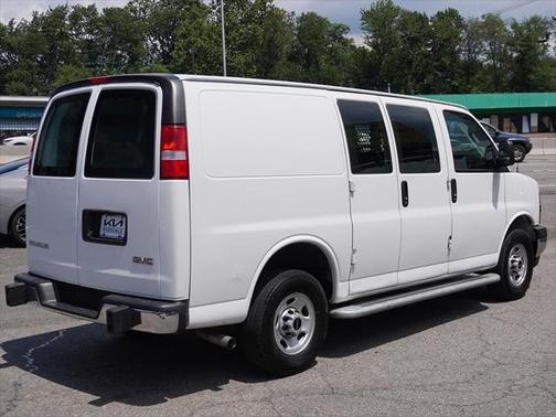 2023 GMC Savana 2500 Work Van