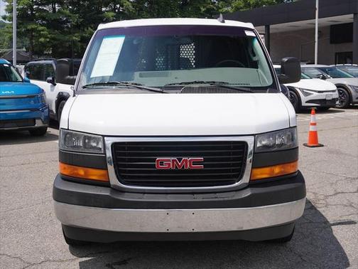 2023 GMC Savana 2500 Work Van