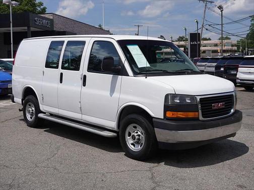 2023 GMC Savana 2500 Work Van
