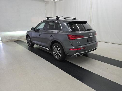 2022 Audi Q5 45 S line Premium