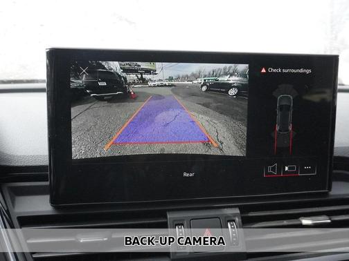 2023 Audi Q5 45 S line Premium