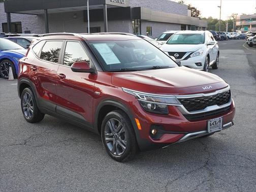 2022 Kia Seltos S