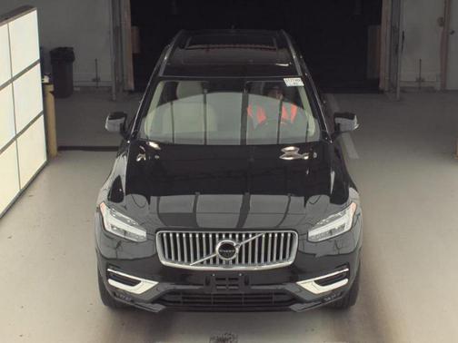 2022 Volvo XC90 T6 Inscription