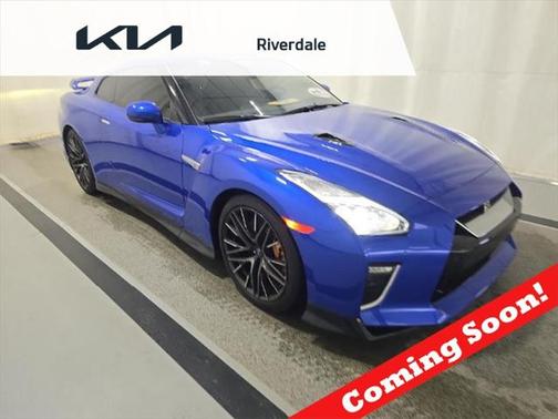 2023 Nissan GT-R Premium Dual-clutch 6-Speed Transmission