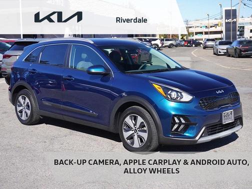 2022 Kia Niro LX