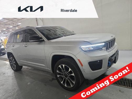 2023 Jeep Grand Cherokee 4xe Overland