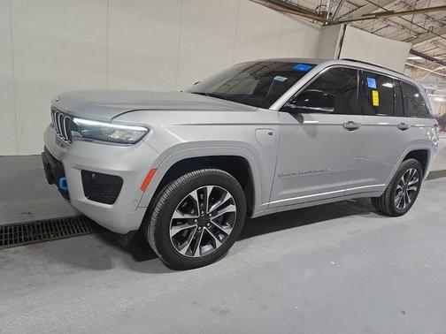 2023 Jeep Grand Cherokee 4xe Overland