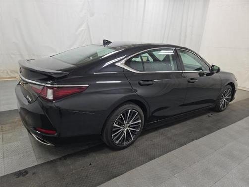 2024 Lexus ES 350 Base