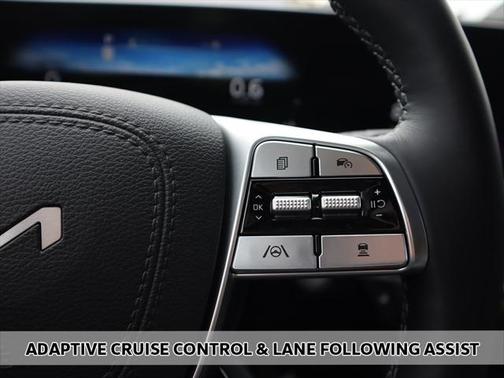 Glacial White Pearl 2023 Kia Telluride SX X-Pro