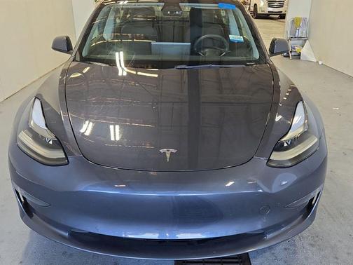 Gray 2022 Tesla Model 3 Long Range