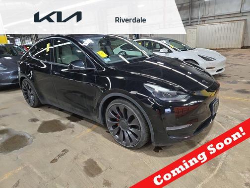 Solid Black 2022 Tesla Model Y Performance Dual Motor All-Wheel Drive