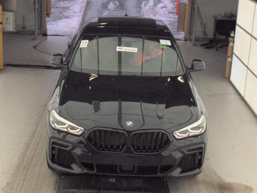 2023 BMW X6 xDrive40i
