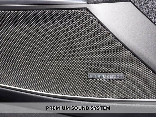 Black Sapphire Metallic 2021 BMW M340 i xDrive