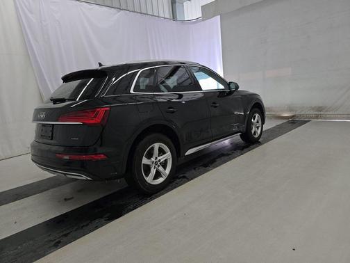 2023 Audi Q5 40 Premium