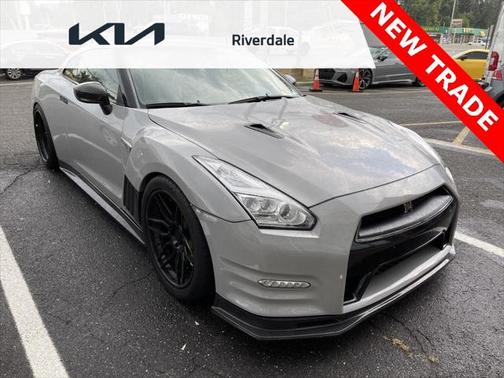 2015 Nissan GT-R Black Edition